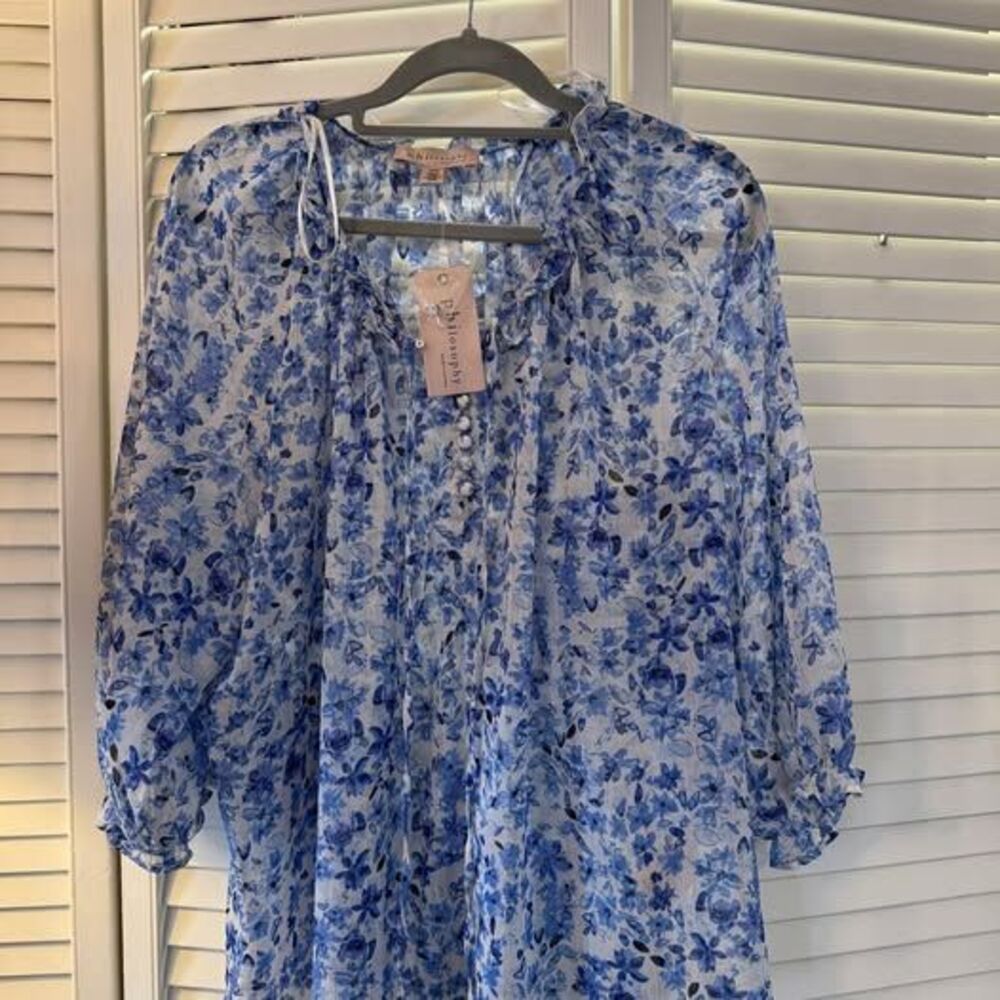 Philosophy Blue flowy top size M NWT